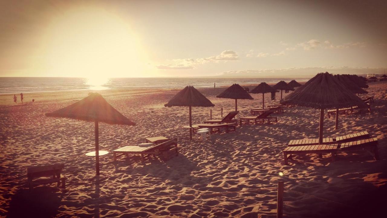 Solar N.S. Aires Costa da Caparica Exterior foto