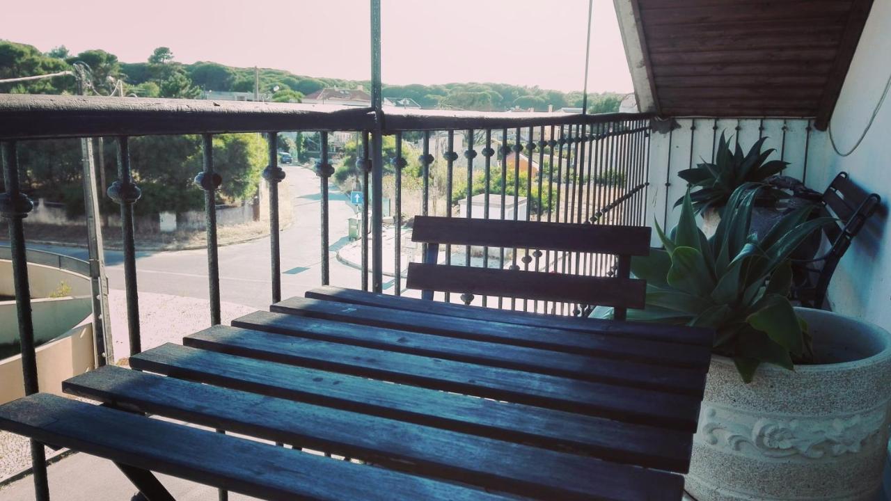 Solar N.S. Aires Costa da Caparica Exterior foto